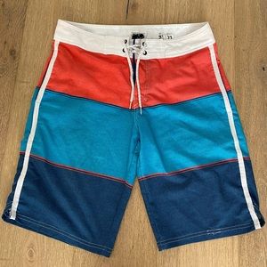 Men’s BKE board shorts
